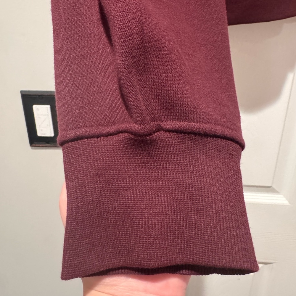 Auth. ✅ Lululemon Oversized Full Zip Scuba in “Garnet” Size XL/XXL ❤️💜 - Picture 5 of 10